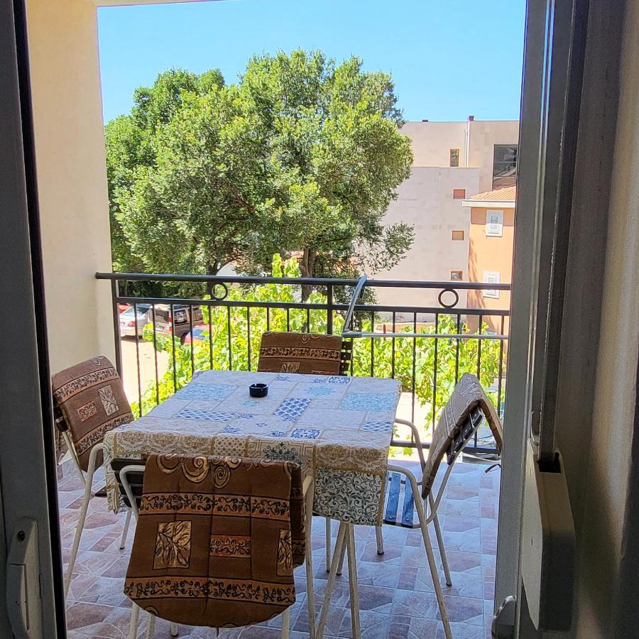 Apartmani Mia Sorajic Petrovac Εξωτερικό φωτογραφία