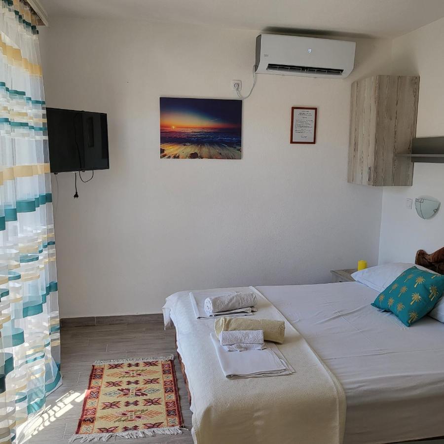 Apartmani Mia Sorajic Petrovac Εξωτερικό φωτογραφία